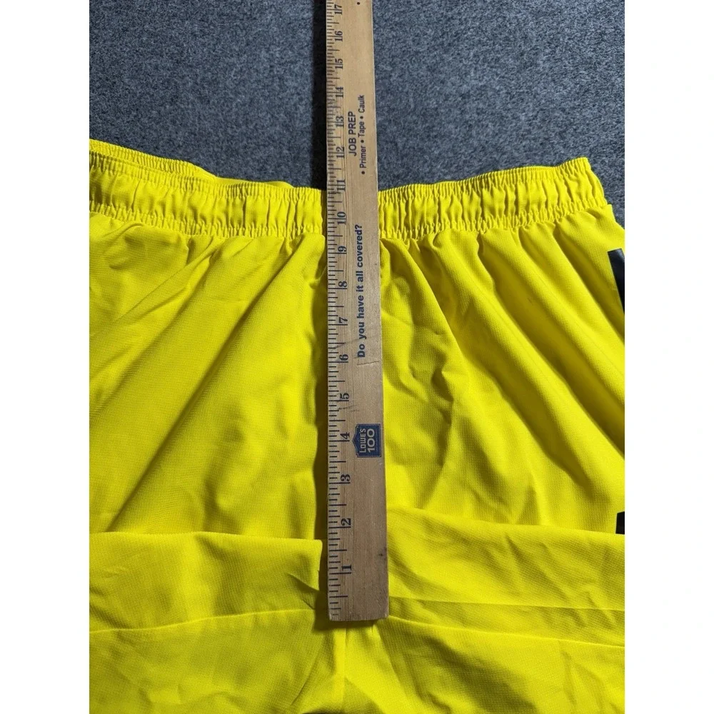 Diego Rossi #5 Columbus Crew‎ Shorts Mens Large Yellow Team Issued MLS
